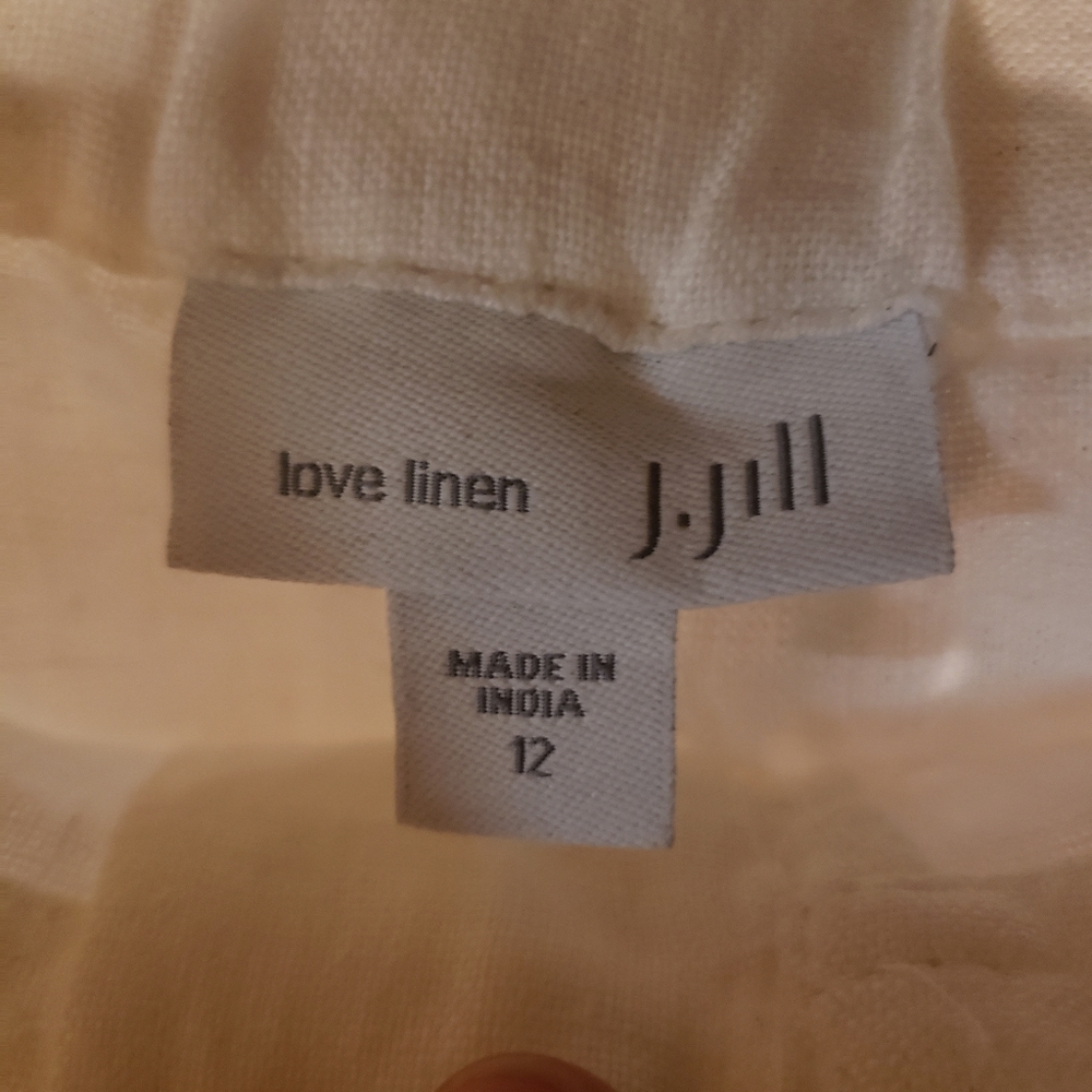 Linen shorts